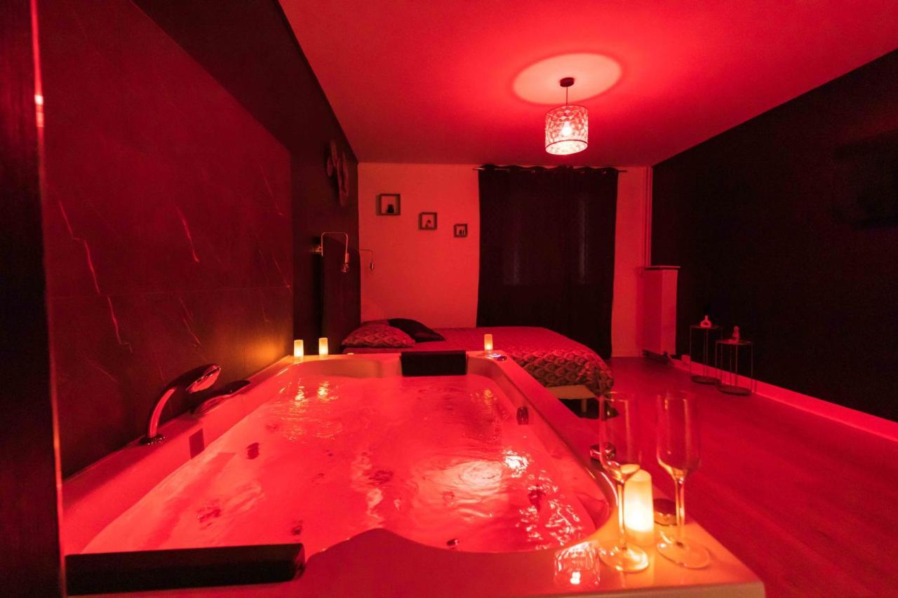 * Spa & Detente # Suite Privee # Tours # Netflix * Exterior photo